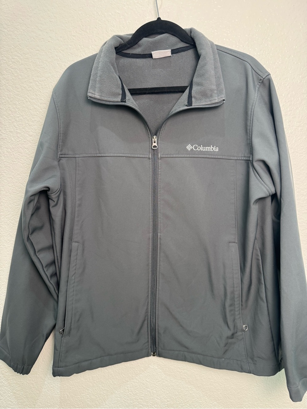 Columbia Men’s Large Gray Softshell Fleece Lined Full Zip Jacket Pockets